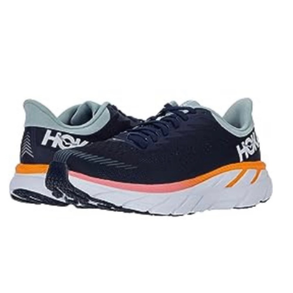 Hoka One One Clifton 7 size 5.5